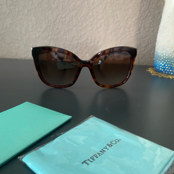 Tiffany & Co Sunglasses - Picture 3 of 13